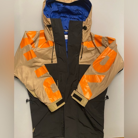 Burberry Parkhurst Logo parka jacket size S - Picture 5 of 16